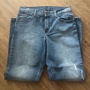 Mott and Bow boyfriend jeans NWOT 29